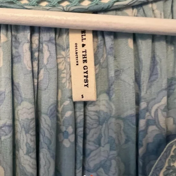 π§ββοΈ Spell x Revolve Exclusive Mystic Mini π§ββοΈ - Picture 3 of 11